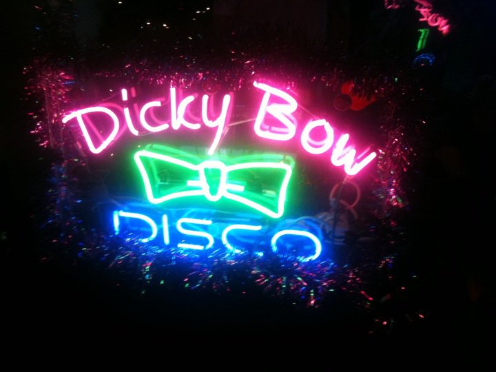 Dicky Bow Disco