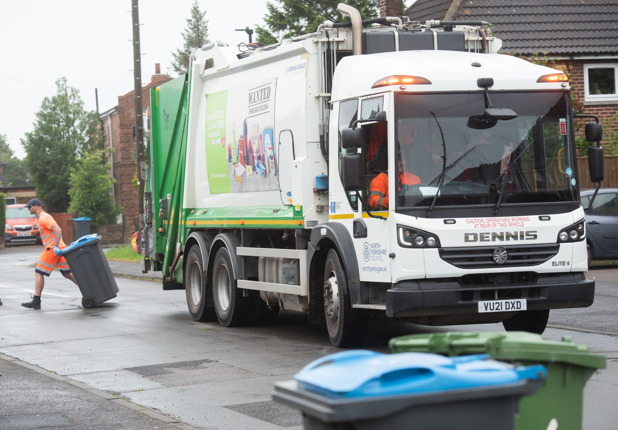 Residents invited to share their views on rubbish